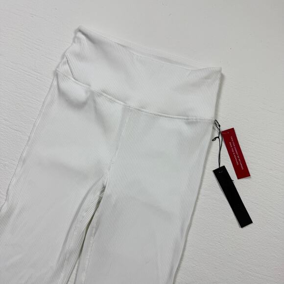Carbon38 White Ribbed Flare Pants, Size Medium - Picture 2 of 4